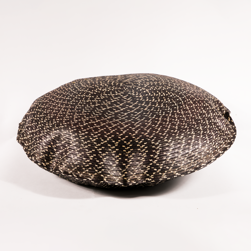 Caña flecha floor puff image 1