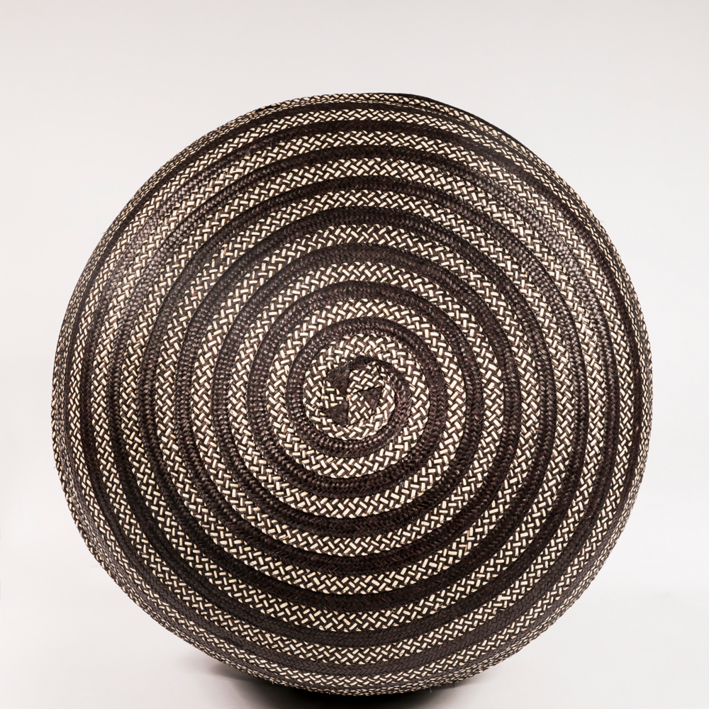 Cylindrical caña flecha puff image 3