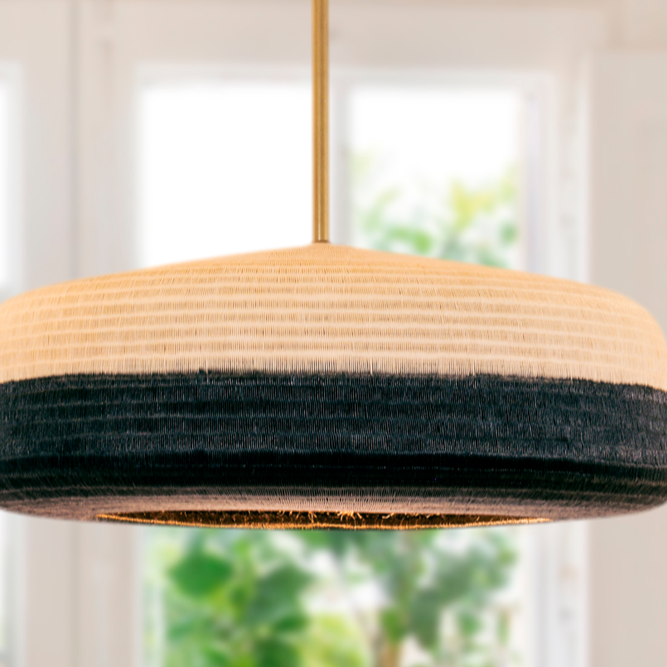 Black and white werregue lamp image 0