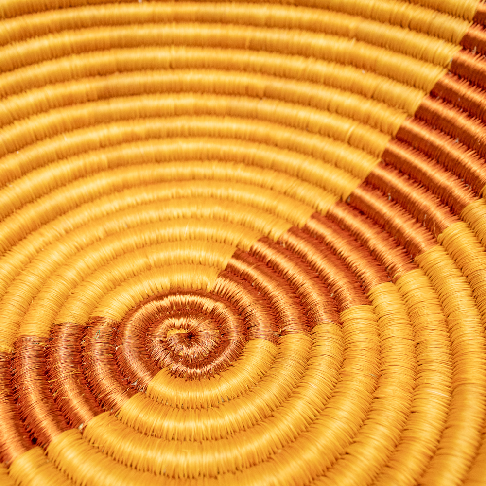 Sunshine fique centerpiece image 2