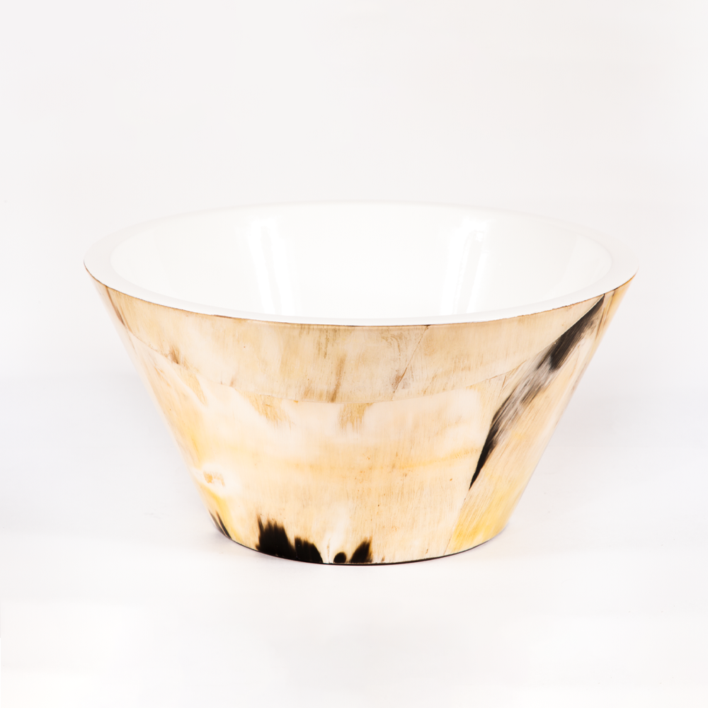 Off white salad bowl image 0
