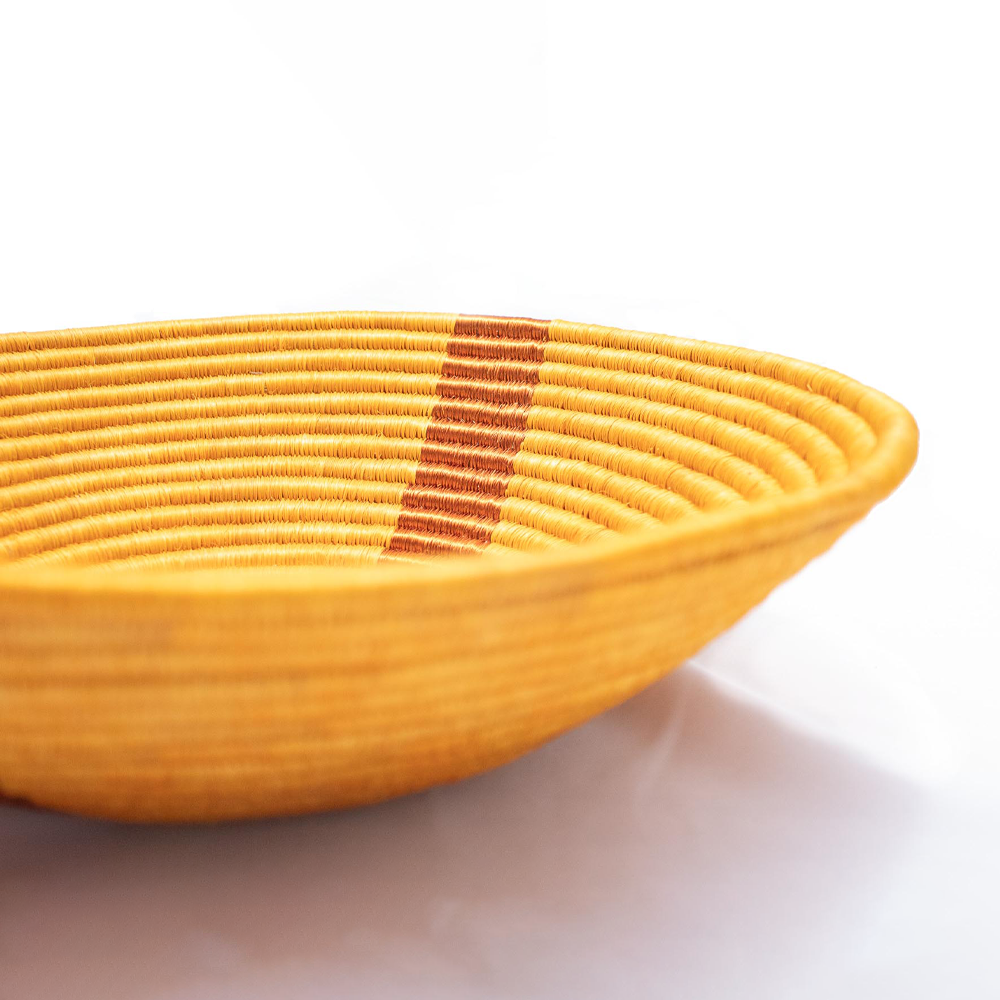 Sunshine fique centerpiece image 1