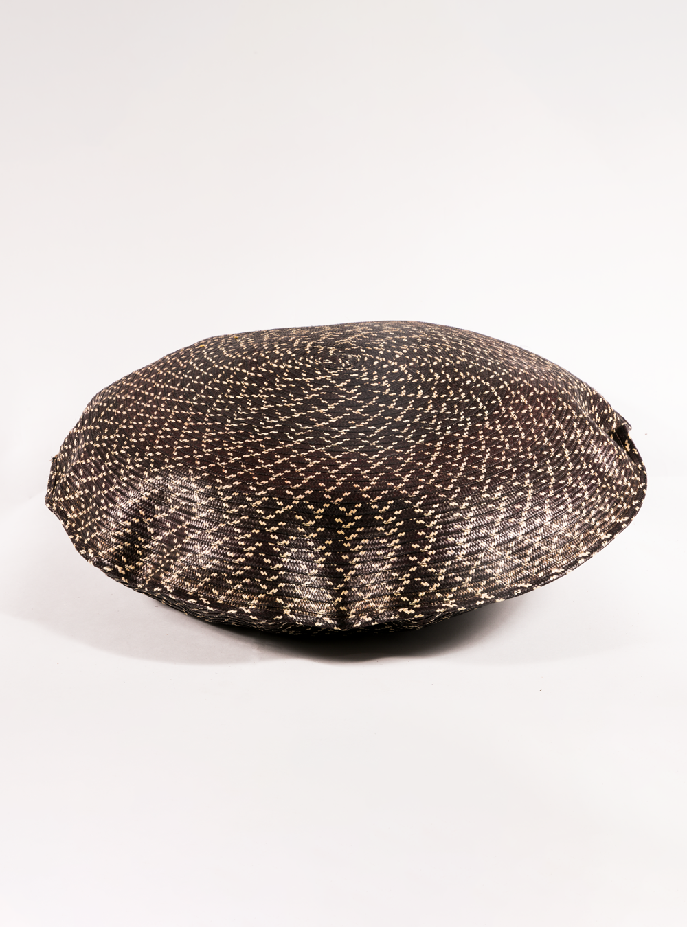 Caña flecha floor puff image 1